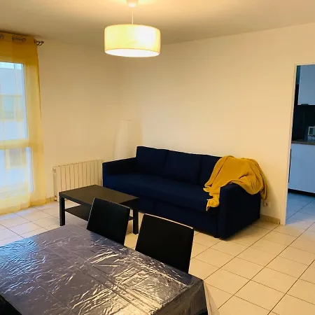 Beautiful Apartment Close To Paris And Transport *